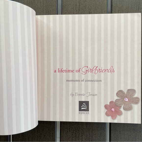 ⚡️FINAL PRICE⚡️ 'A LIFETIME OF GIRLFRIENDS: MOMENTS OF CONNECTION' BOOK!! - Picture 3 of 8